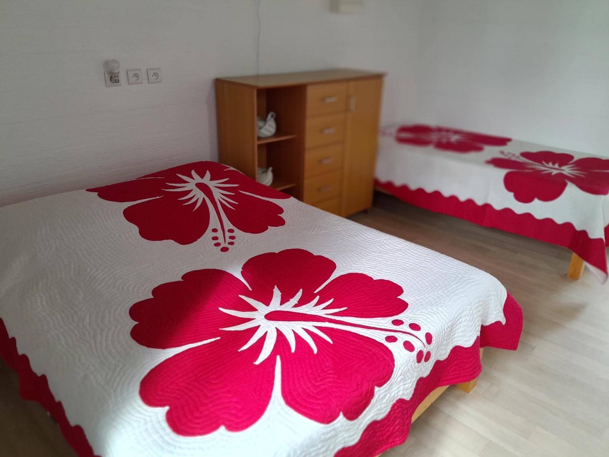 Mara'Ai Le Spot Tubuai Chambre Triple Taahueia Deluxe Sdb Privee Avec Piscine Mataura 外观 照片